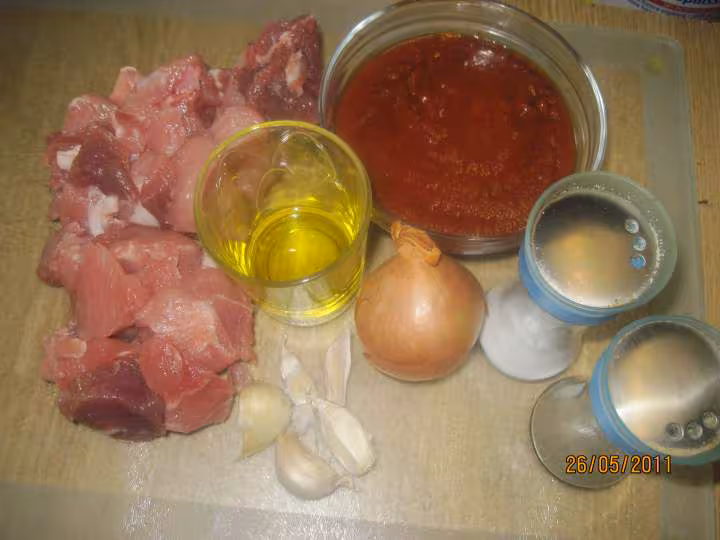 Saute de porc aux carottes meli melo en sauce
