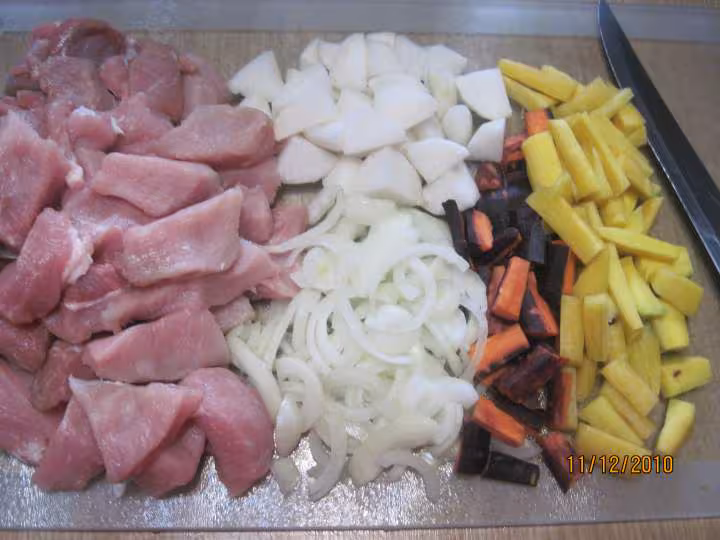 Saute de porc aux legumes en sauce creme