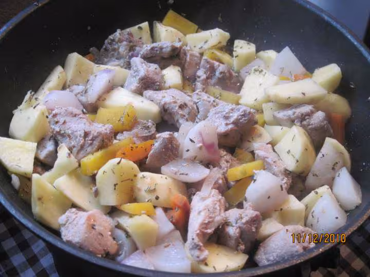 Saute de porc aux legumes en sauce creme