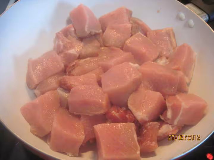 Saute de roti de porc aux legumes et cumin