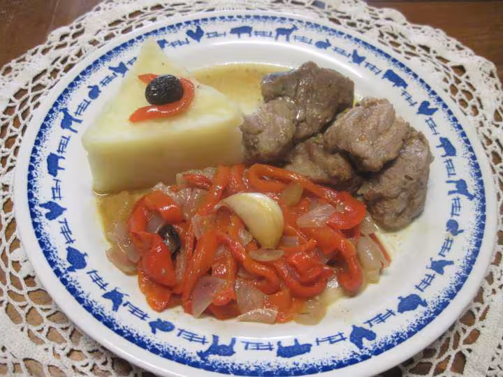 Saute de veau aux poivrons rouge