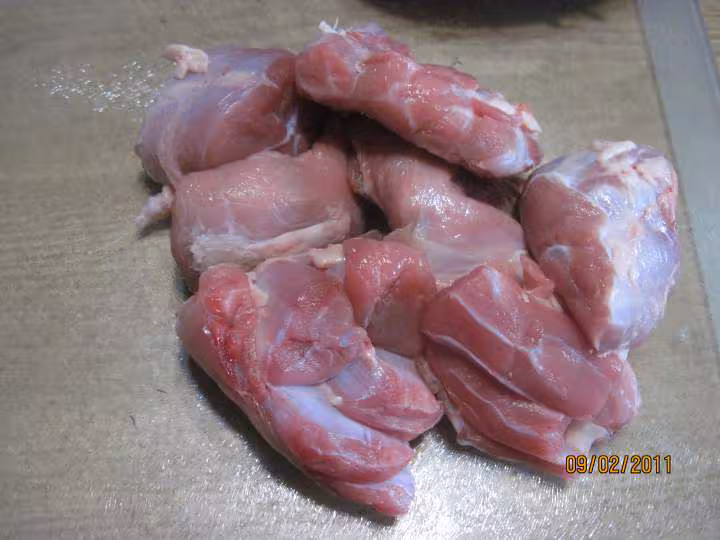 Saute de veau en sauce