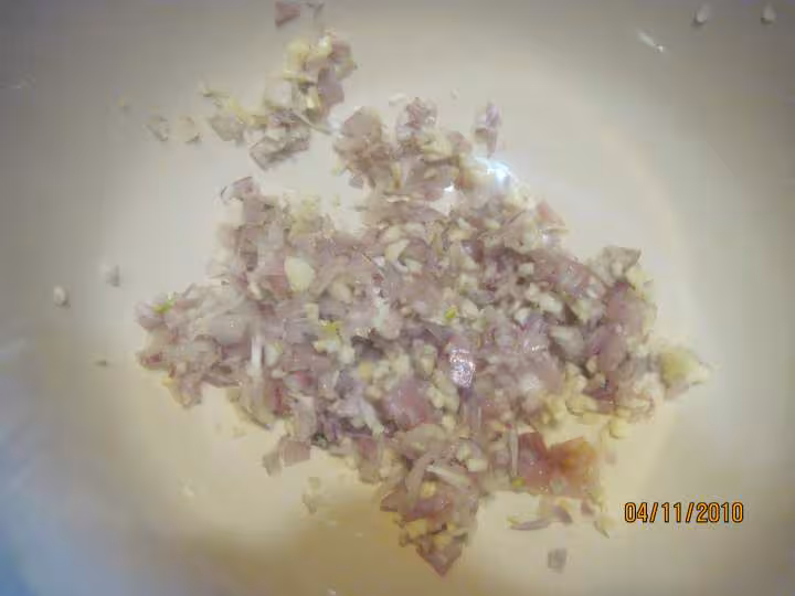Seiches farcies cuits au vin blanc
