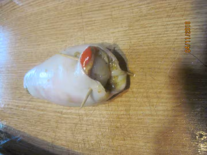 Seiches farcies cuits au vin blanc