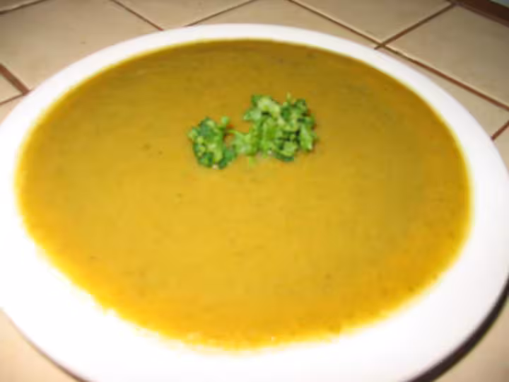 Soupe au feuilles de chou fleurs