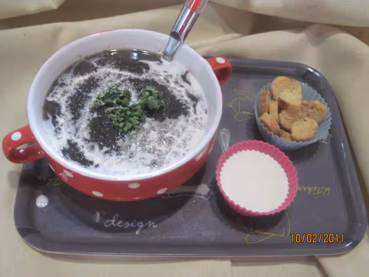 Soupe aux champignons a la creme fraiche