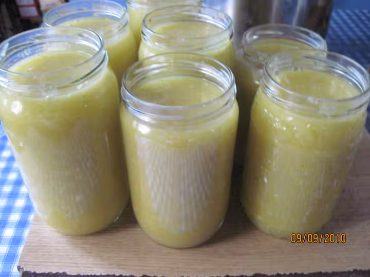 Soupe chaude aux legumes anciens sterilisees