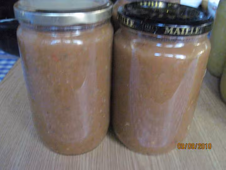 Soupe de legumes chaude sterilisees