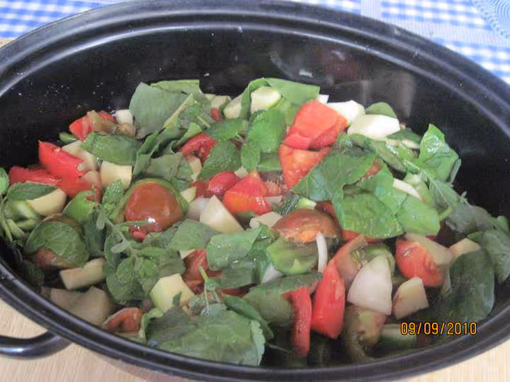 Soupe de legumes chaude sterilisees