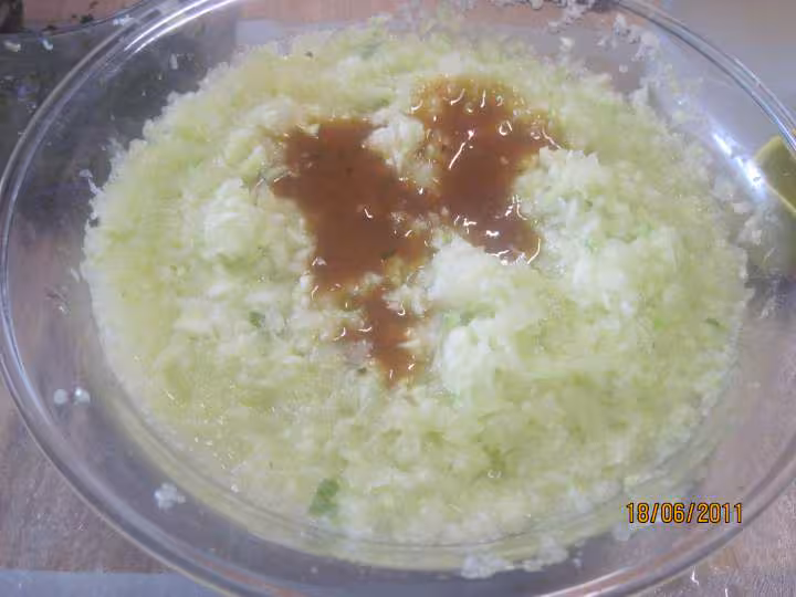 Soupe de p de terre courgettes au basilic amp creme au mo