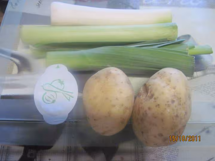 Soupe de pommes de terre et poireau mo