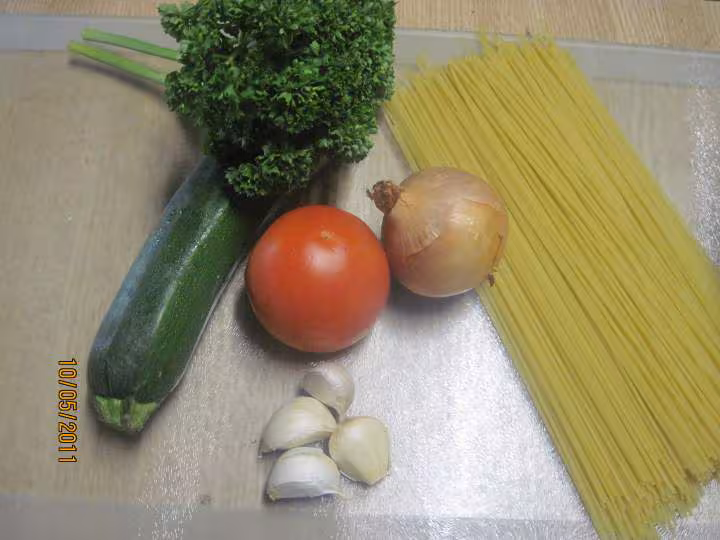Spaghetti au poulet sauce pesto