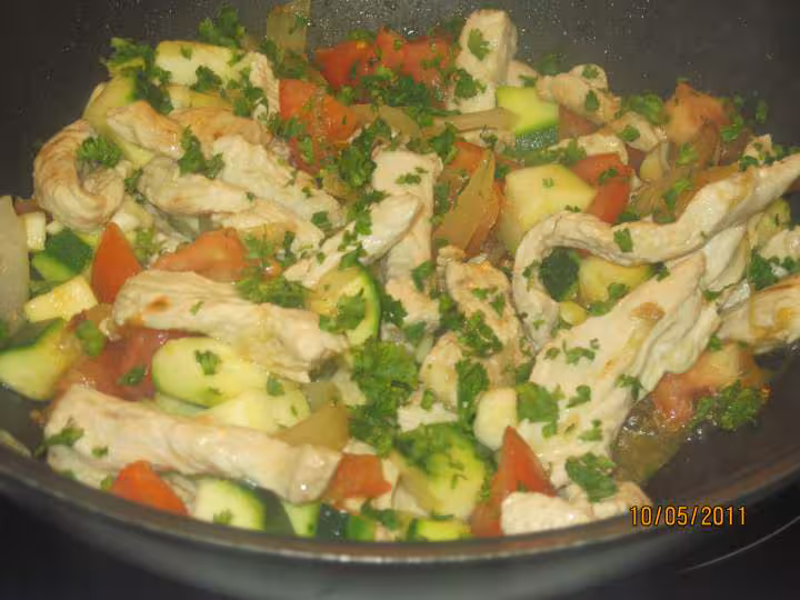 Spaghetti au poulet sauce pesto