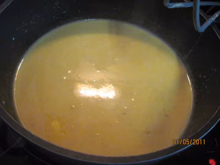 Spaghetti au saumon rose et sauce champignons