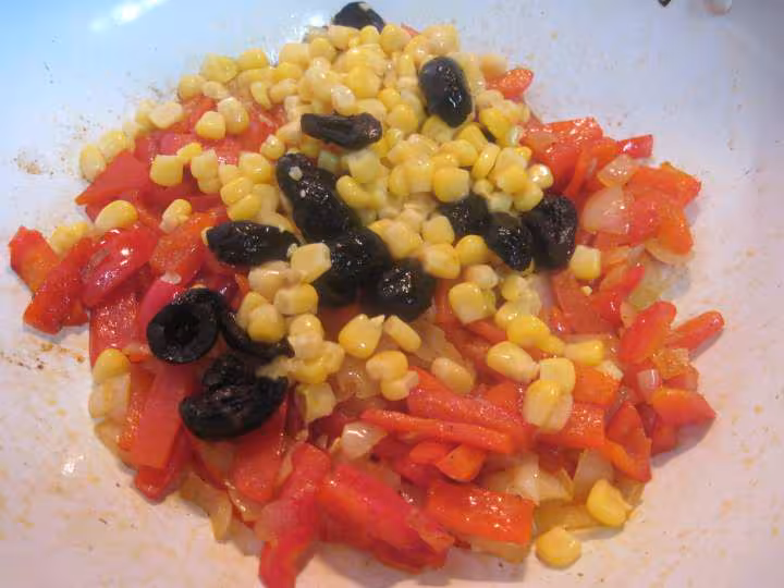 Spaghettis au poivrons rouge et mais