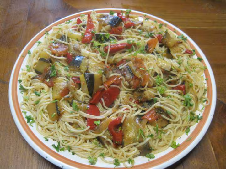 Spaghettis aux legumes de ratatouille