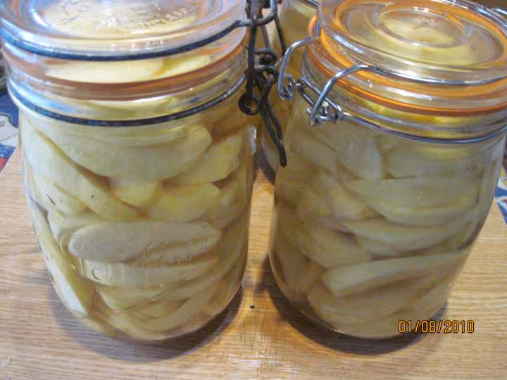 Sterilisation de pommes au sirop