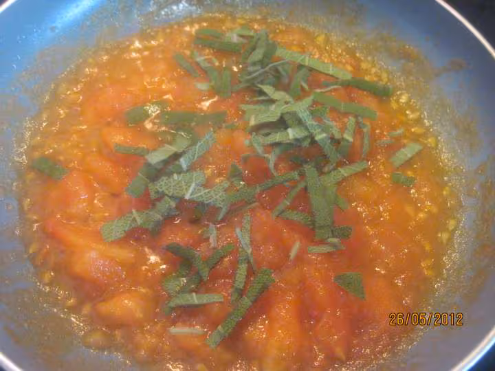Tagliatelle au boeuf hache et legumes