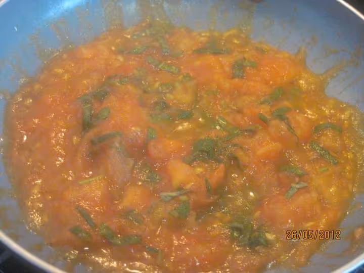 Tagliatelle au boeuf hache et legumes