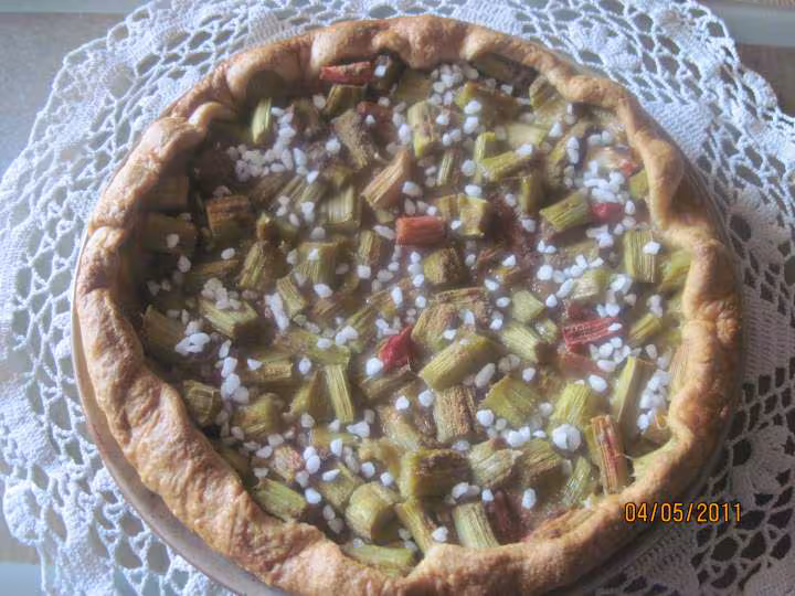 Tarte a la rhubarbe fraiche a la reglisse