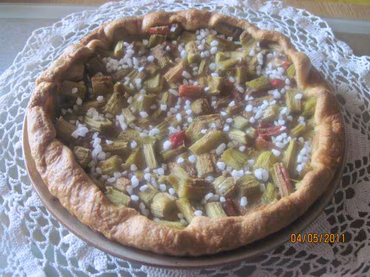 Tarte a la rhubarbe fraiche a la reglisse