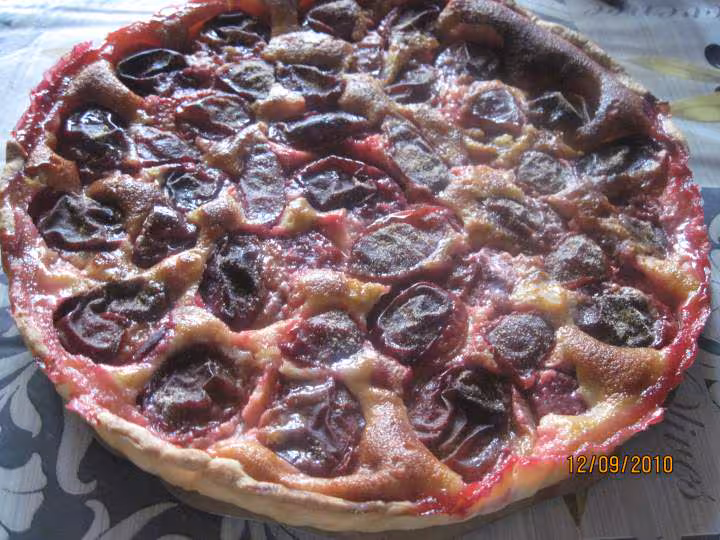 Tarte au prunes quetsches a la creme