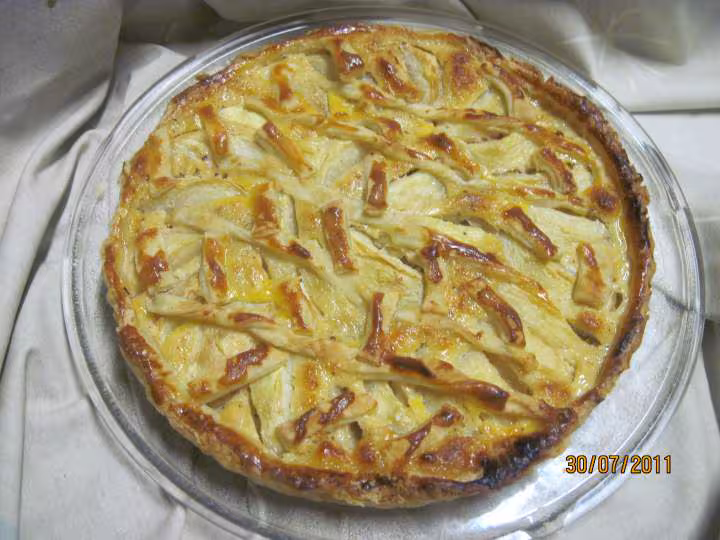 Tarte aux brugnons creme noisettes