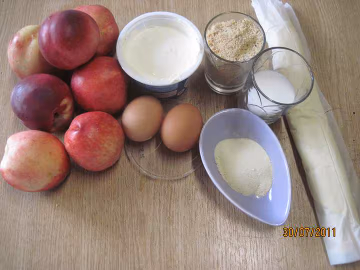 Tarte aux brugnons creme noisettes