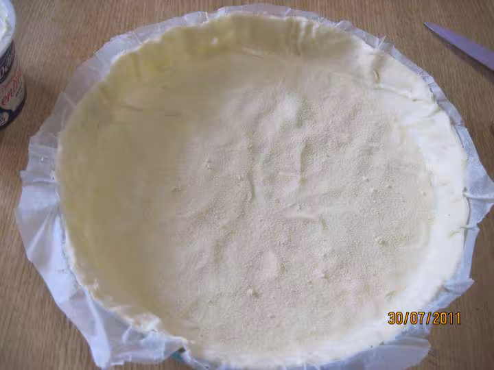 Tarte aux brugnons creme noisettes