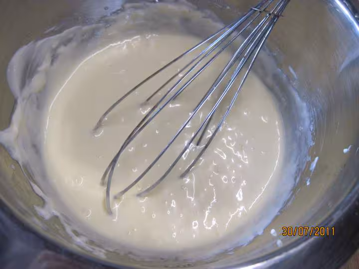 Tarte aux brugnons creme noisettes