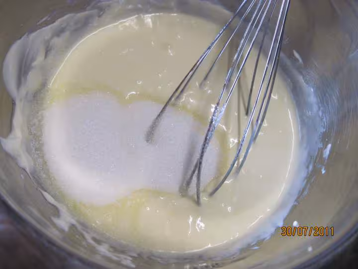 Tarte aux brugnons creme noisettes