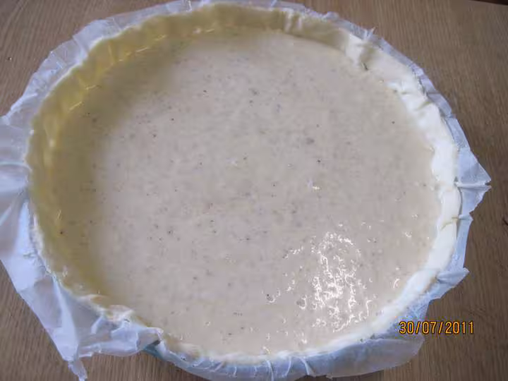 Tarte aux brugnons creme noisettes