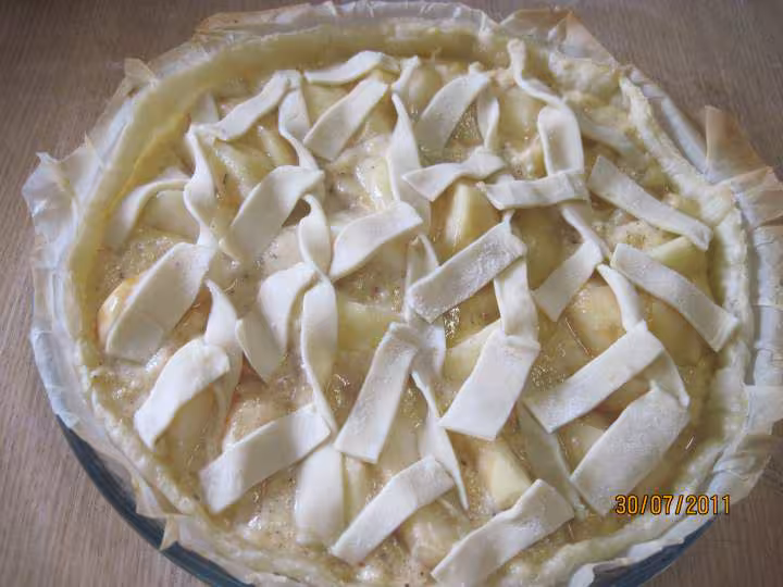 Tarte aux brugnons creme noisettes