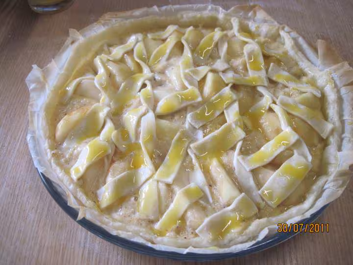 Tarte aux brugnons creme noisettes