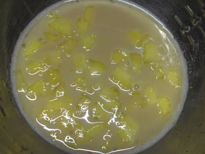 Tarte aux brugnons jaunes