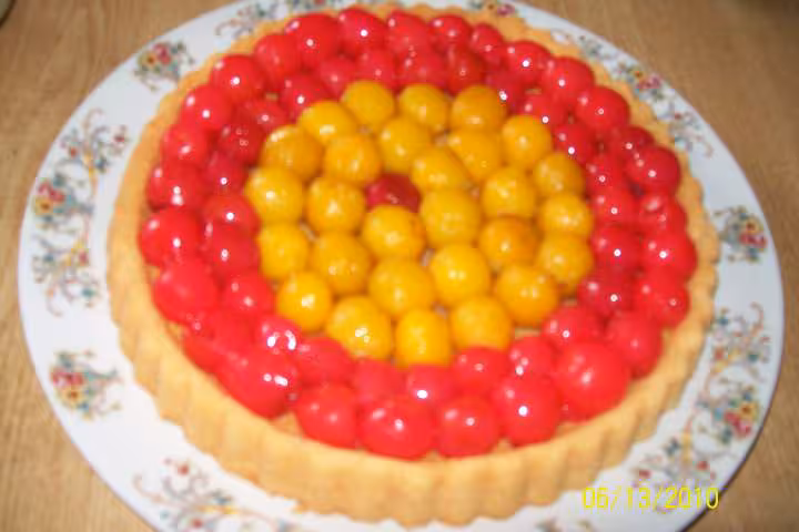 Tarte aux cerises et mirabelles rapide
