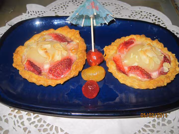 Tarte aux fruits poires et fraises