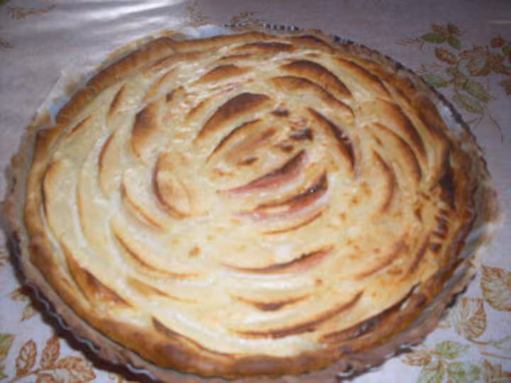 Tarte aux pommes creme d amandes