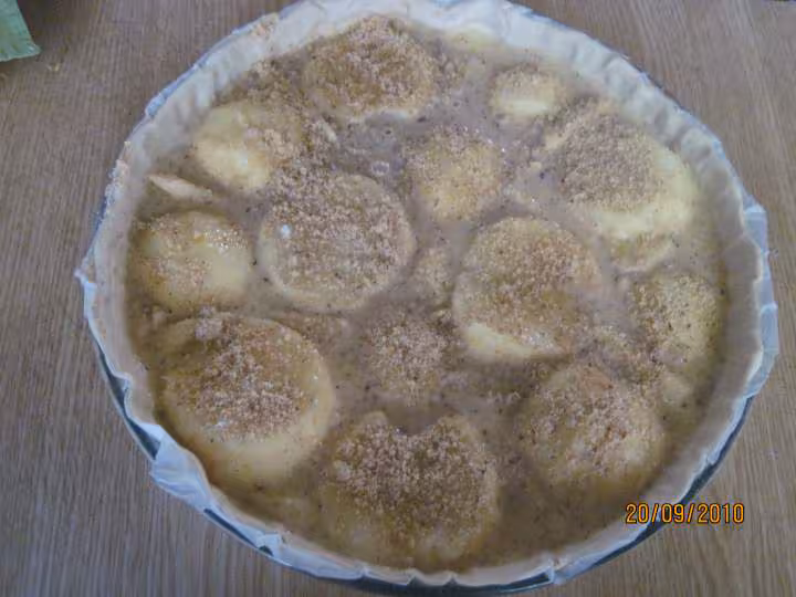 Tarte aux pommes et de noisettes
