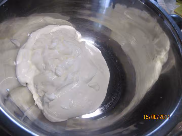 Tarte aux quetsches a la creme vanille