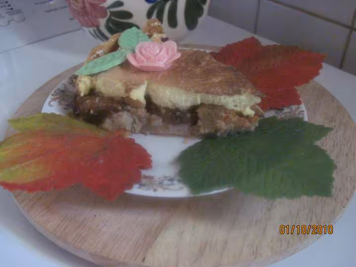 Tarte aux quetsches creme d amande meringuee