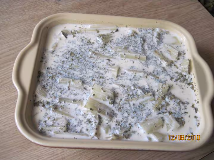 Tiges de blettes en gratin
