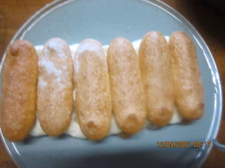 Tiramisu a la mascarpone aux poires et kirsch