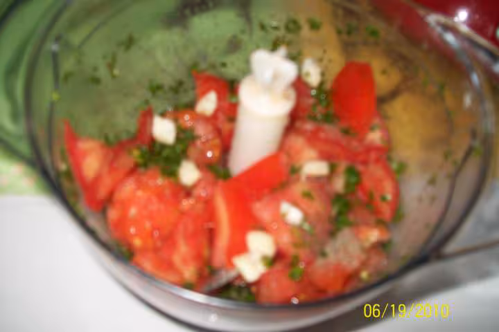 Tomates aux oeufs en cocotte