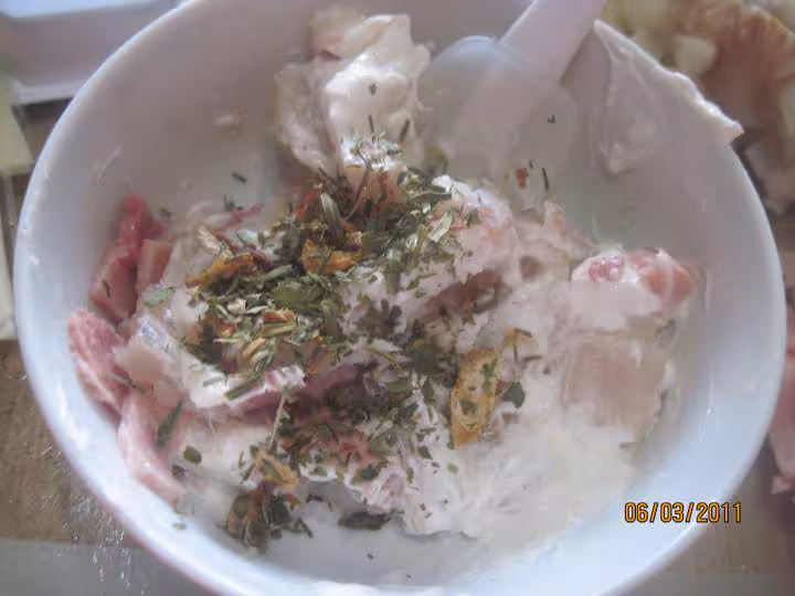 Tomates farcies au poisson et jambon