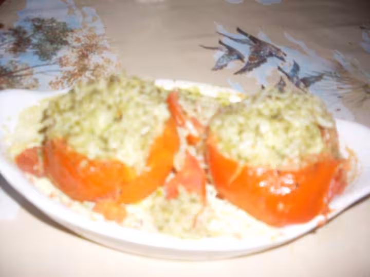 Tomates farcies aux riz amp pesto