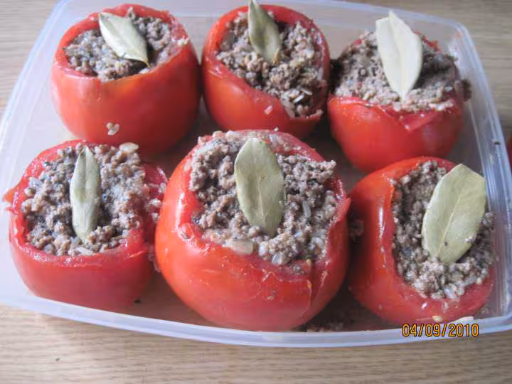 Tomates farcies en congelation