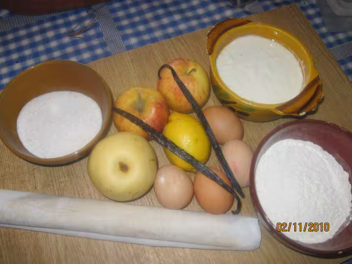 Tourte au fromage blanc maison et aux fruits
