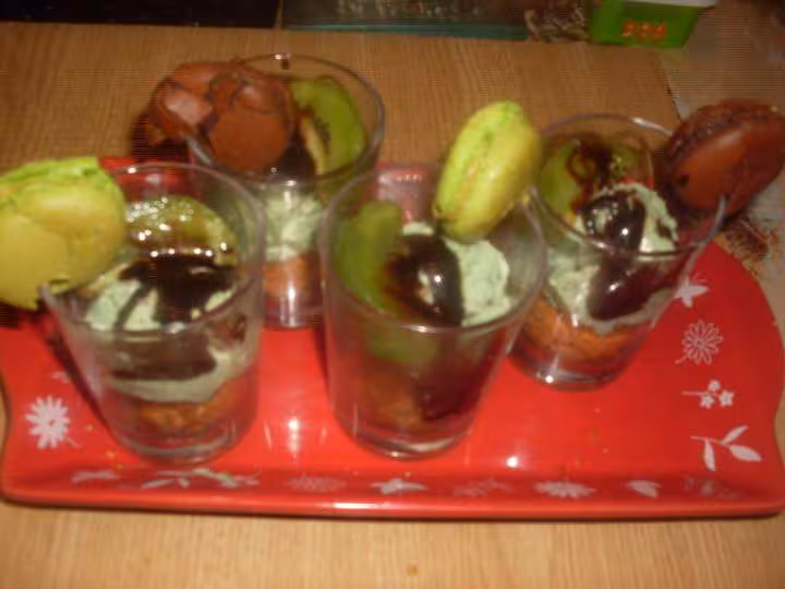 Verrines au speculoos glace macaron