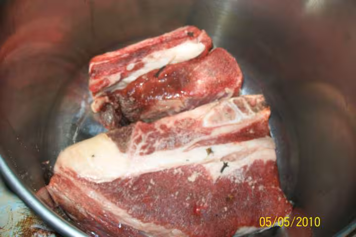Viande de pot au feu aux legumes